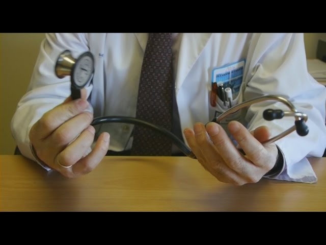 como se llama el aparato para escuchar el corazon